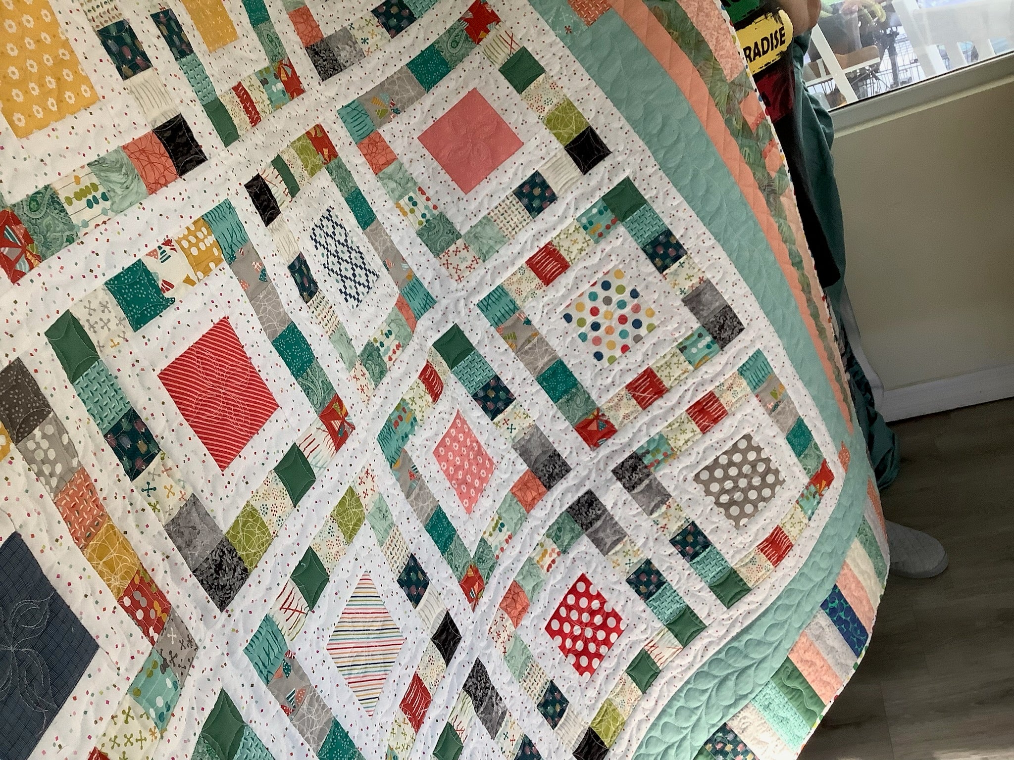 Happy Quilt Charm Square